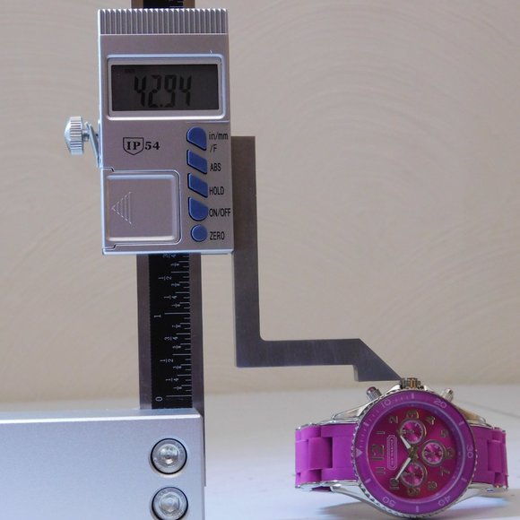 SKY MARINE Quartz Analog Women's Fashion Watch - Picture 5 of 6